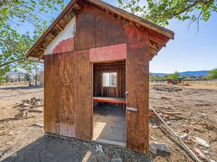 8705 Santa Fe Trail, Stagecoach, NV 89429 Photo