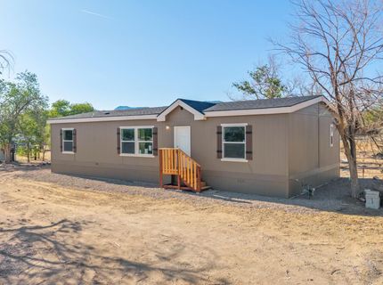 8705 Santa Fe Trail, Stagecoach, NV 89429 Photo
