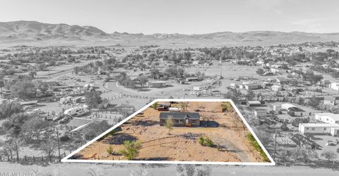 8705 Santa Fe Trail, Stagecoach, NV 89429 Photo