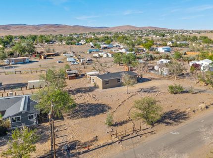 8705 Santa Fe Trail, Stagecoach, NV 89429 Photo