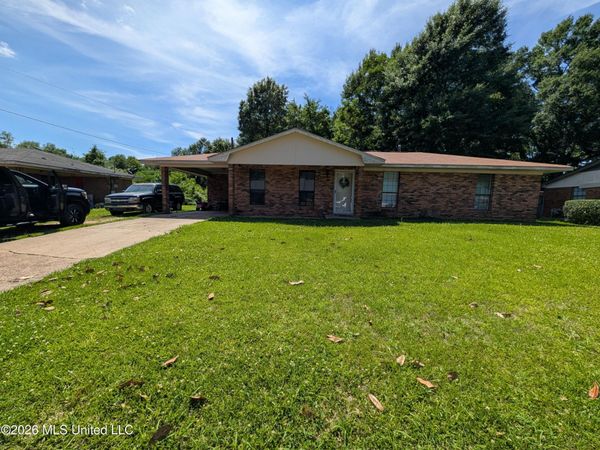 1016 Lotus Drive, Natchez, MS 39120