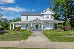 405 Mcneary Street  photo 4