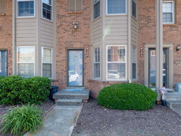 308 Hickory Pl , Nashville, TN 37214