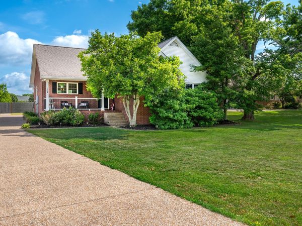 3239 Beckwith Rd , Mount Juliet, TN 37122