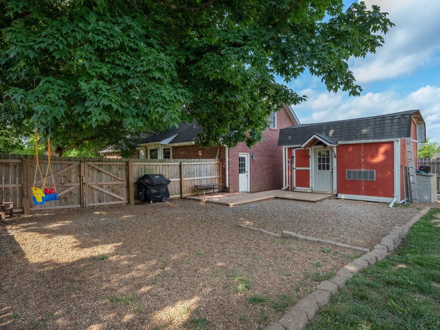 Property Image 32