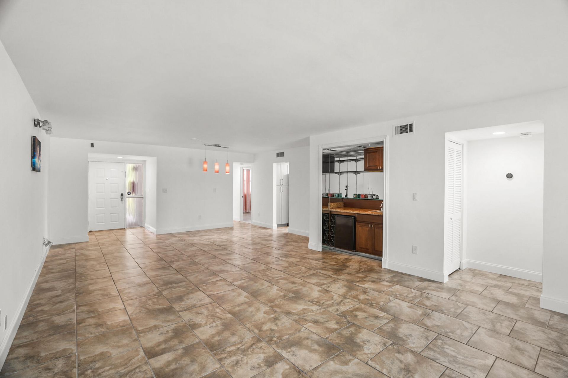 16141 Blatt Boulevard, Unit 307, Weston, FL 33326 Photo