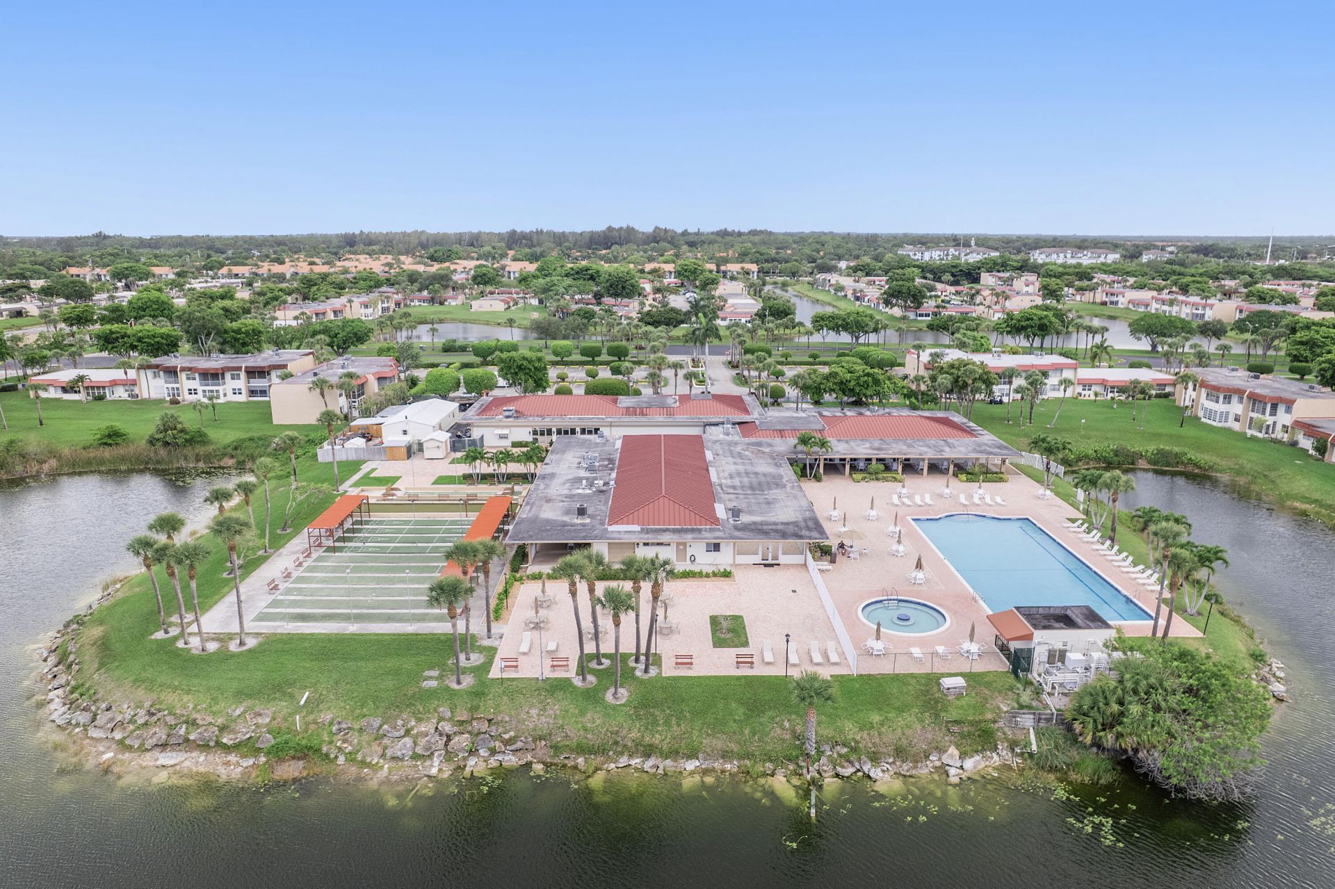 118 Lake Constance Drive, West Palm Beach, FL 33411 Photo