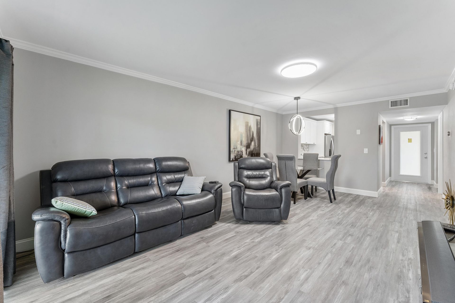118 Lake Constance Drive, West Palm Beach, FL 33411 Photo