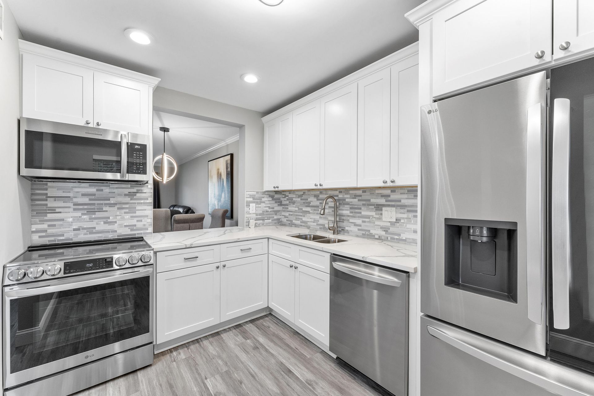 118 Lake Constance Drive, West Palm Beach, FL 33411 Photo