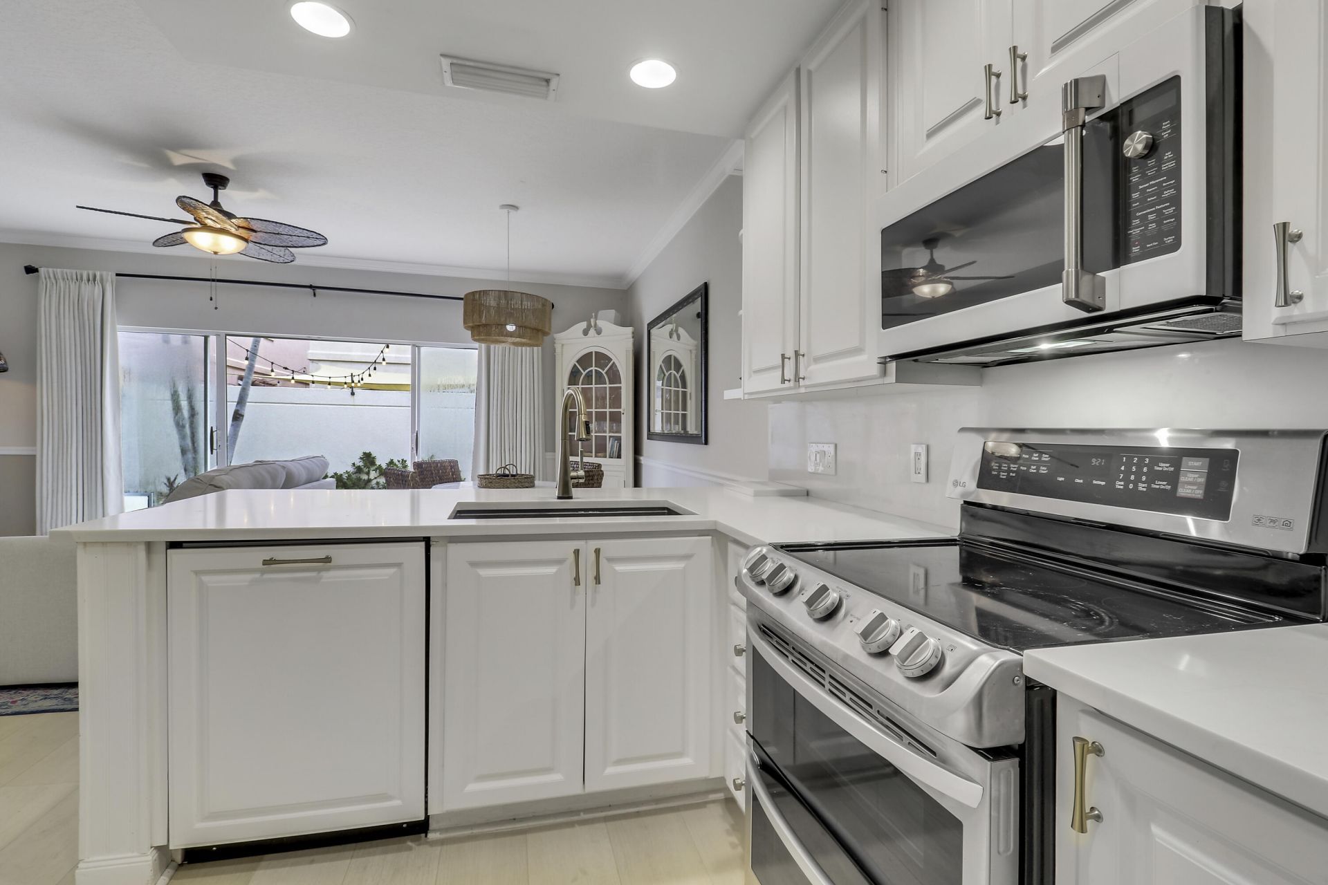 23 Live Oak Circle, Tequesta, FL 33469 Photo