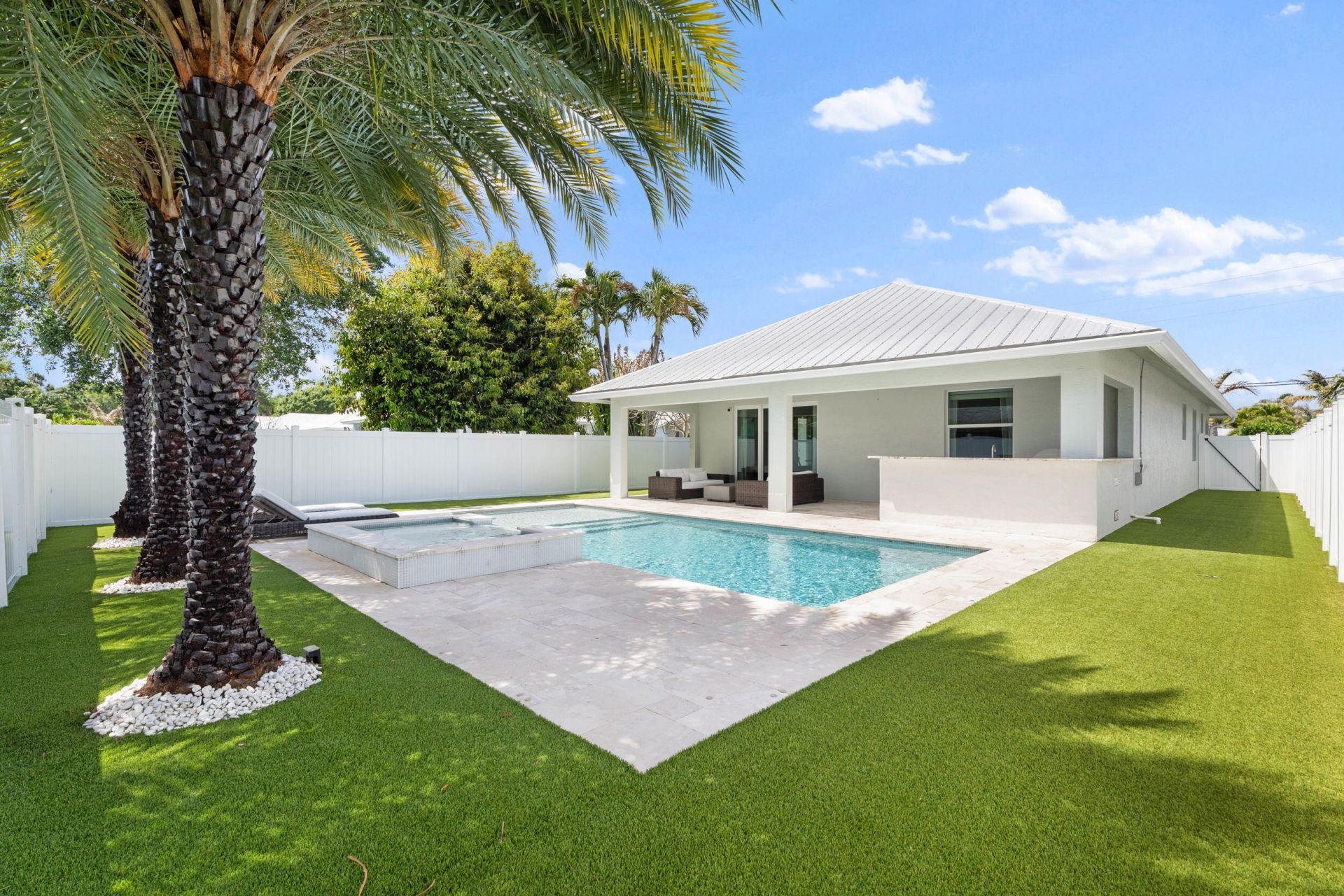 17726 Carver Avenue, Jupiter, FL 33458 Photo
