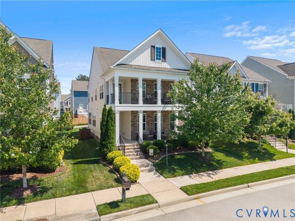 16829 Thornapple Run , Moseley, VA 23120