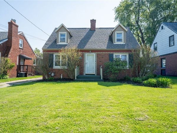 116 Woodcrest Drive, Buffalo, NY 14220