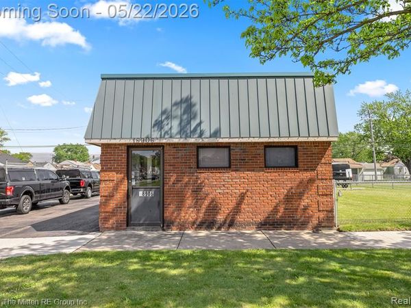 18906 Dix Road, Melvindale, MI 48122