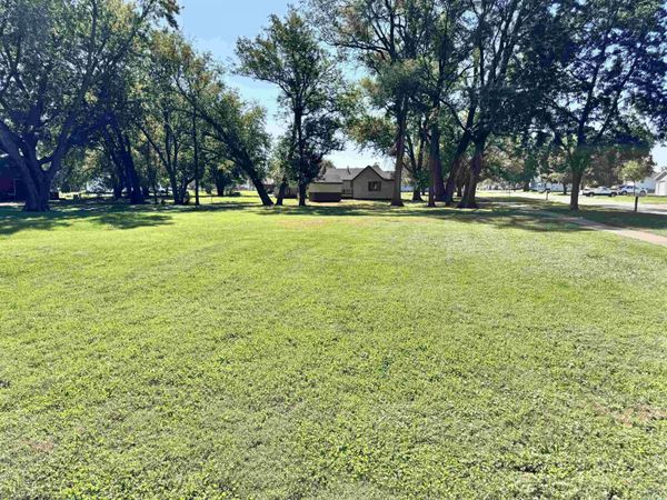 1301 4th Street, Onawa, IA 51040