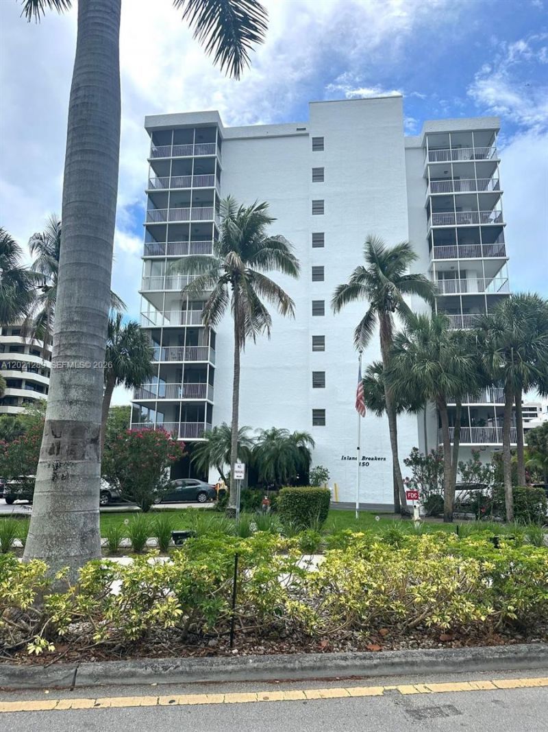 150 Ocean Lane Dr, Unit 2A, Key Biscayne, FL 33149 Photo
