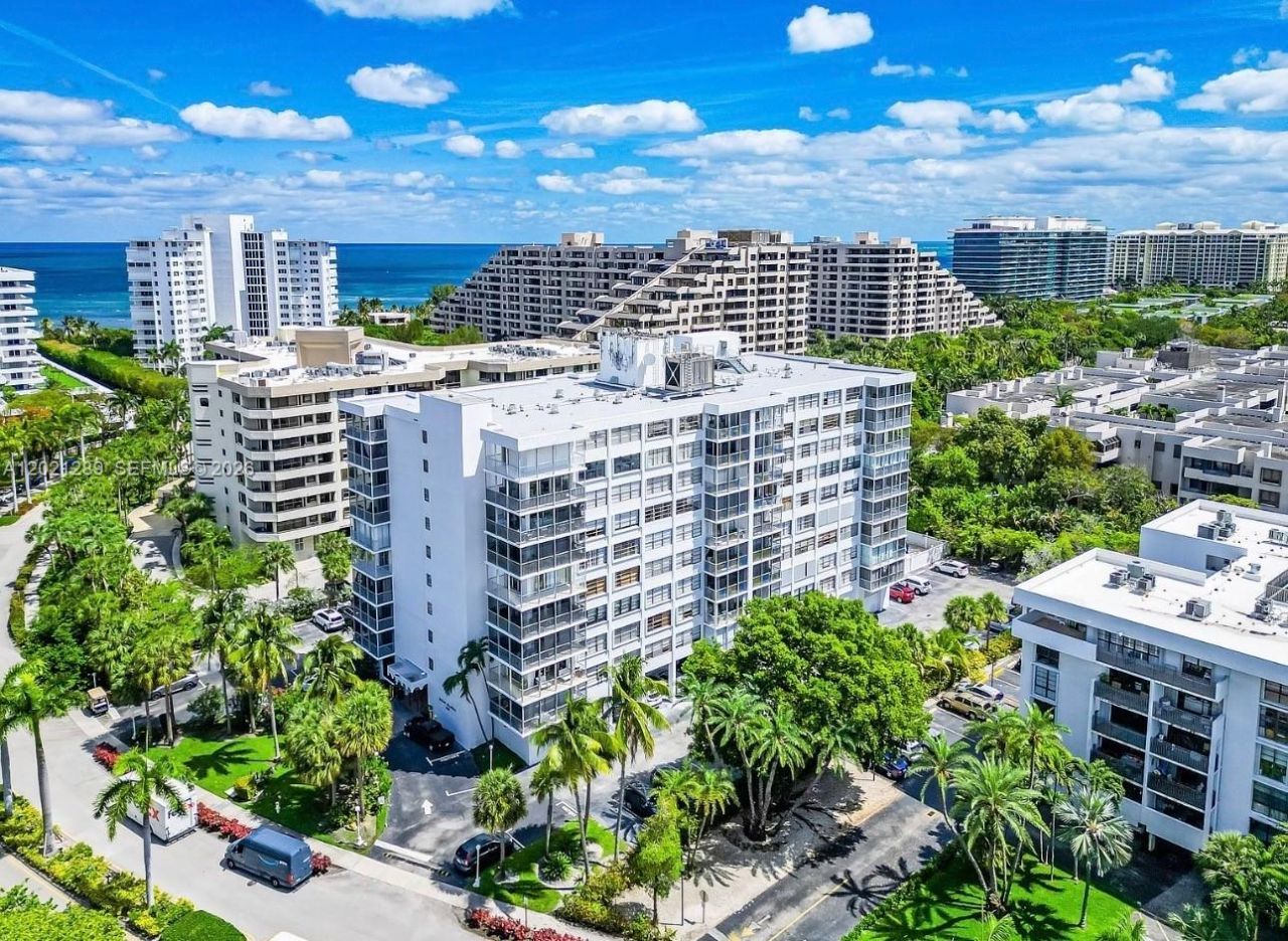150 Ocean Lane Dr, Unit 2A, Key Biscayne, FL 33149 Photo