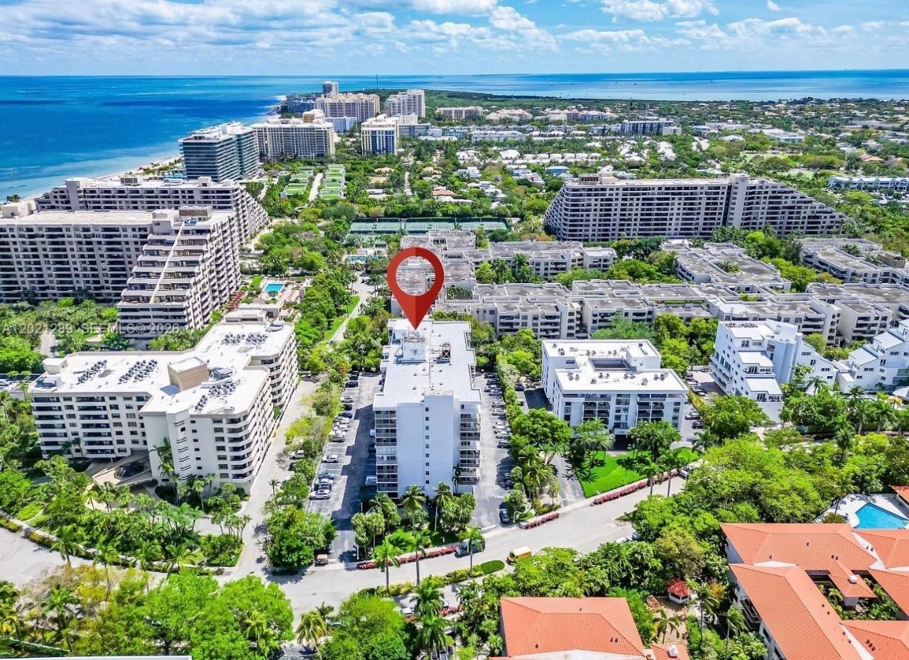 150 Ocean Lane Dr, Unit 2A, Key Biscayne, FL 33149 Photo