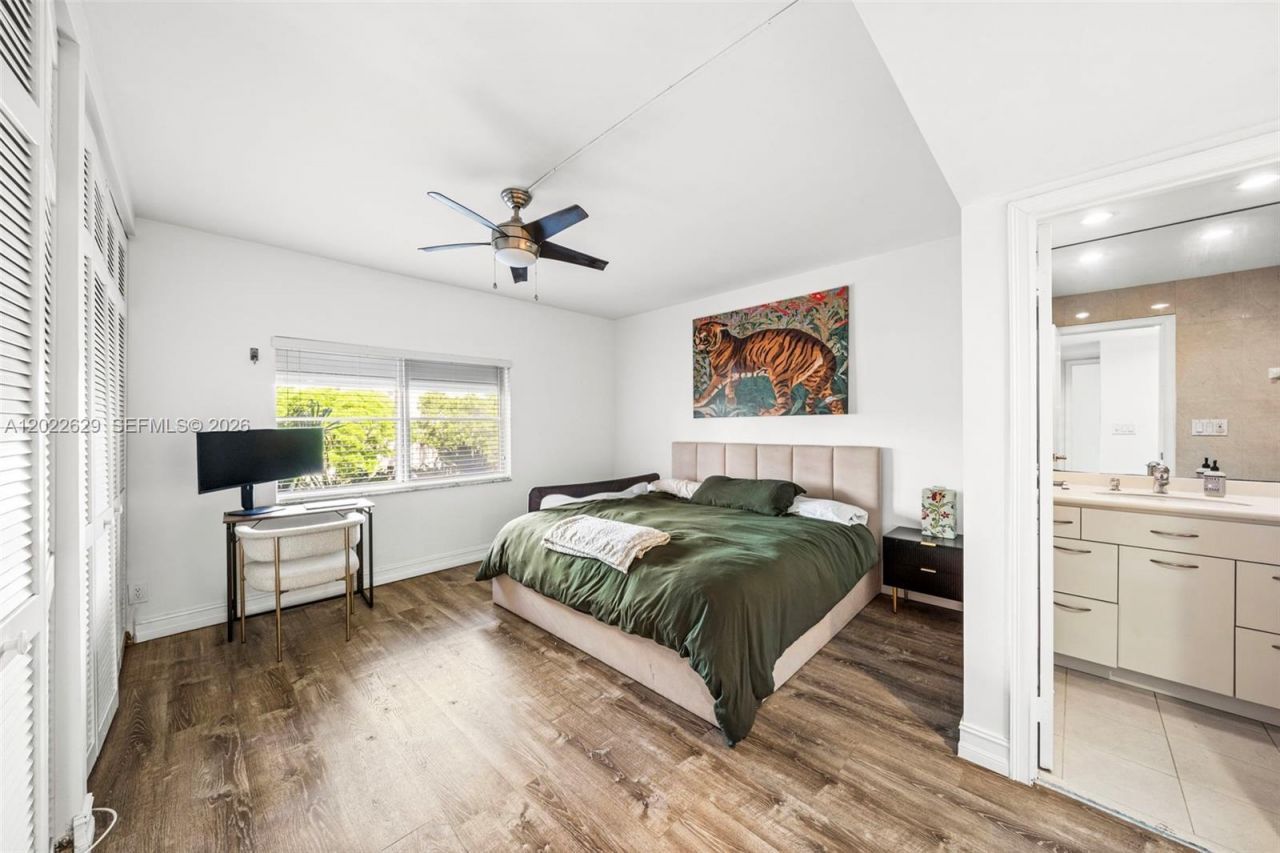 100 Edgewater Dr, Unit 329, Coral Gables, FL 33133 Photo