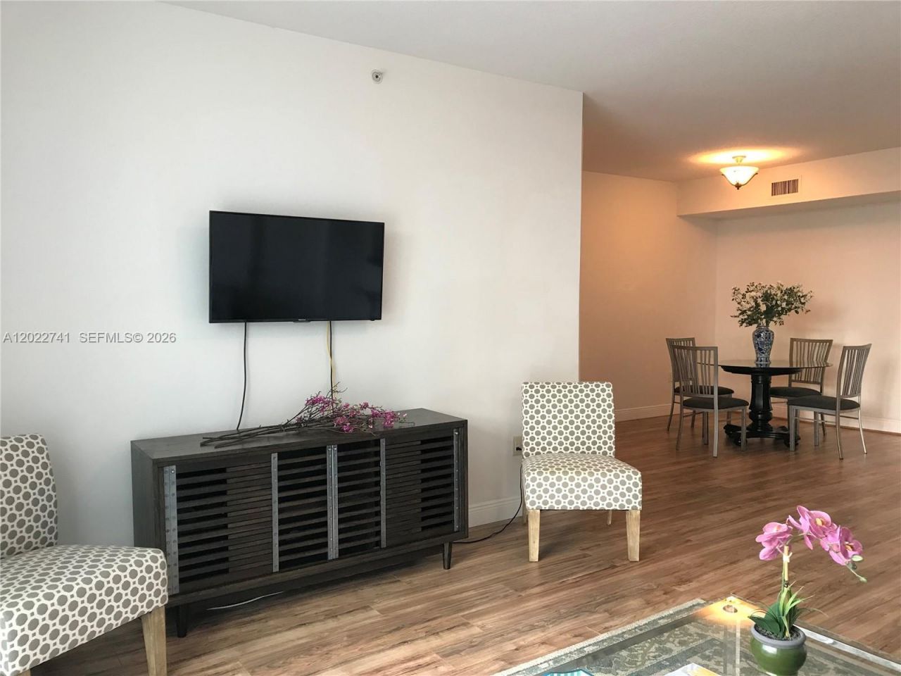 7900 Harbor Island Dr , Unit 523, North Bay Village, FL 33141 Photo