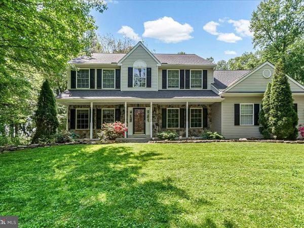 482 W STREET ROAD, KENNETT SQUARE, PA 19348