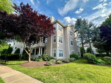 14301 GRAPE HOLLY GROVE, Unit 25, CENTREVILLE, VA 20121