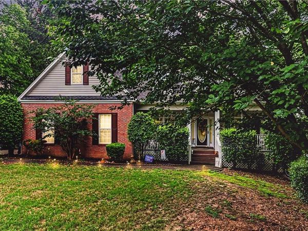 123 W Castle View Drive, Braselton, GA 30517