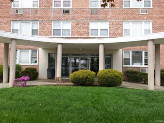 100 S Ocean Avenue S Freeport, NY 11520
