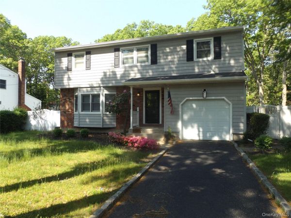 387 Mark Tree Road , Centereach, NY 11720