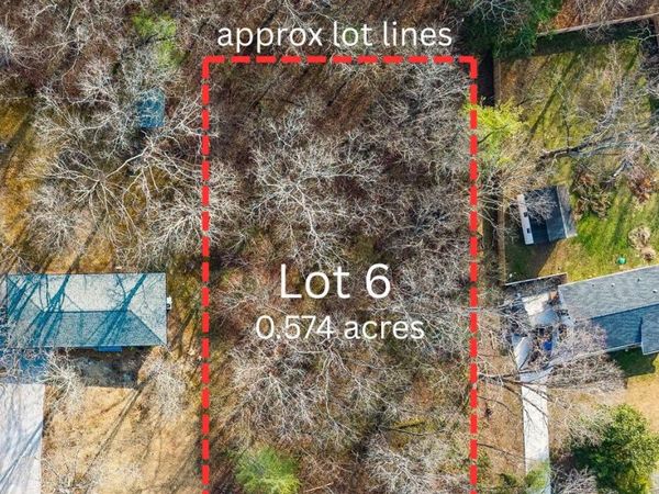 3913 Umbarger Lane, Signal Mountain, TN 37377