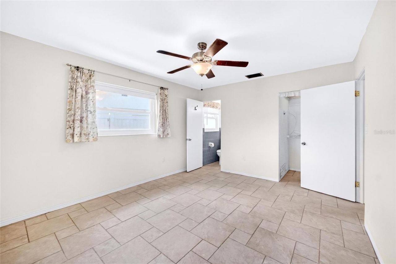 6074 28th Avenue N, Saint Petersburg, FL 33710 Photo