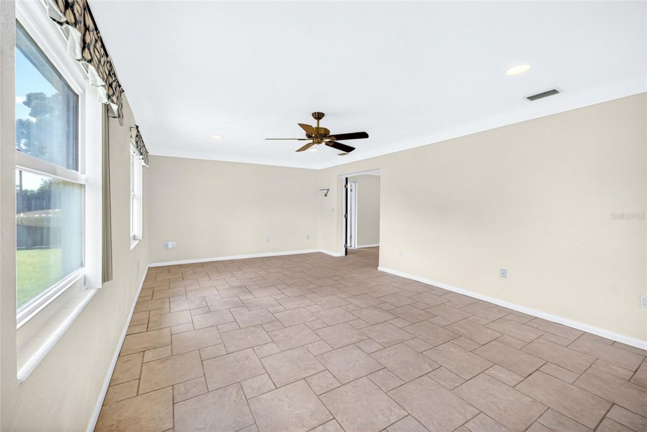 6074 28th Avenue N, Saint Petersburg, FL 33710 Photo