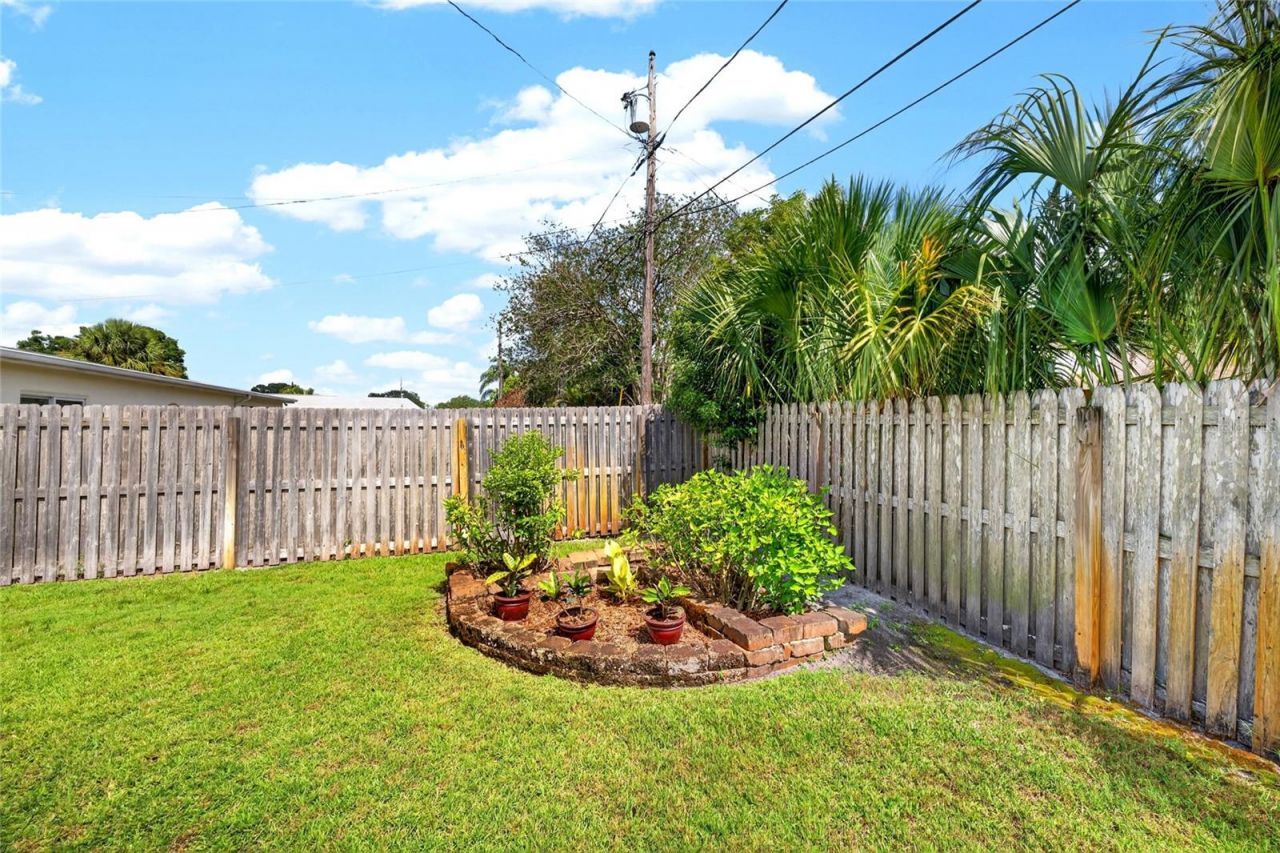 6074 28th Avenue N, Saint Petersburg, FL 33710 Photo
