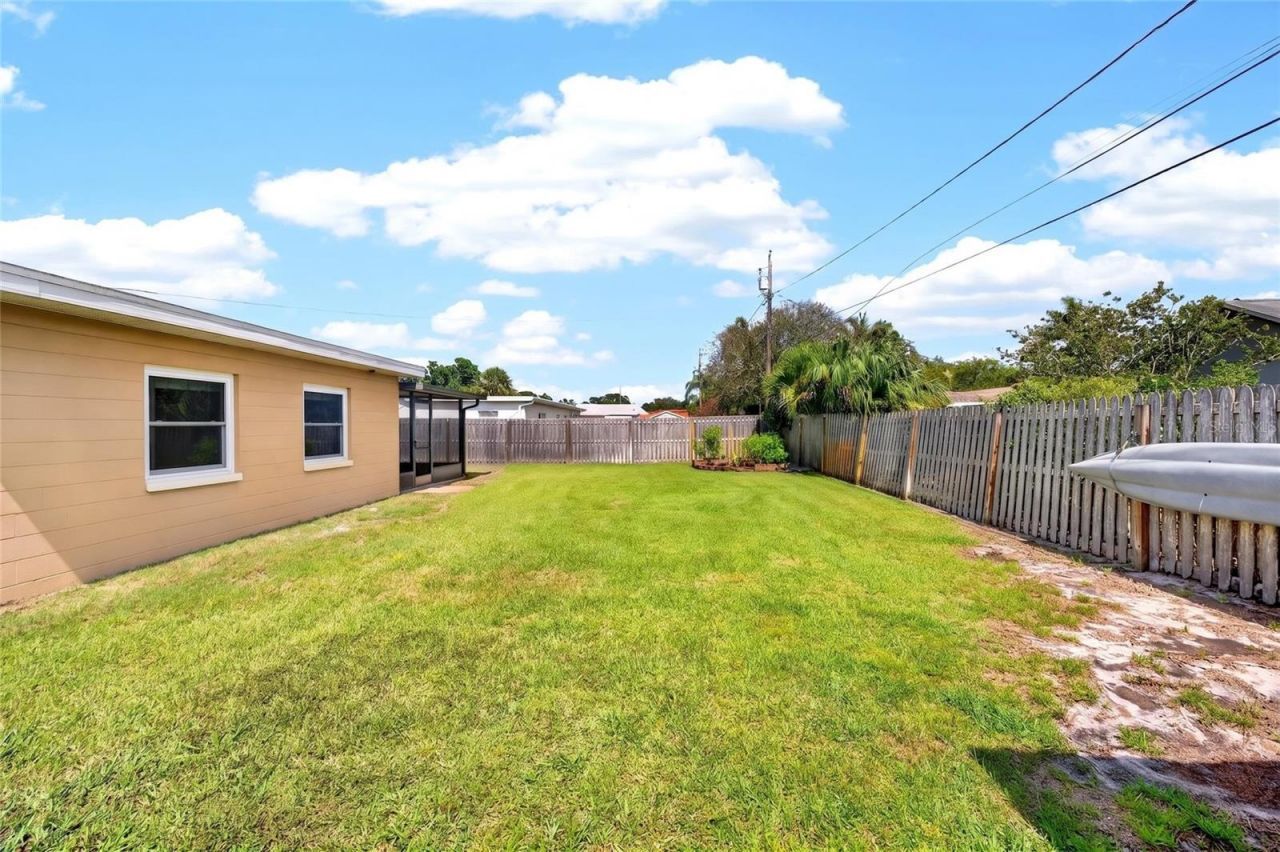 6074 28th Avenue N, Saint Petersburg, FL 33710 Photo