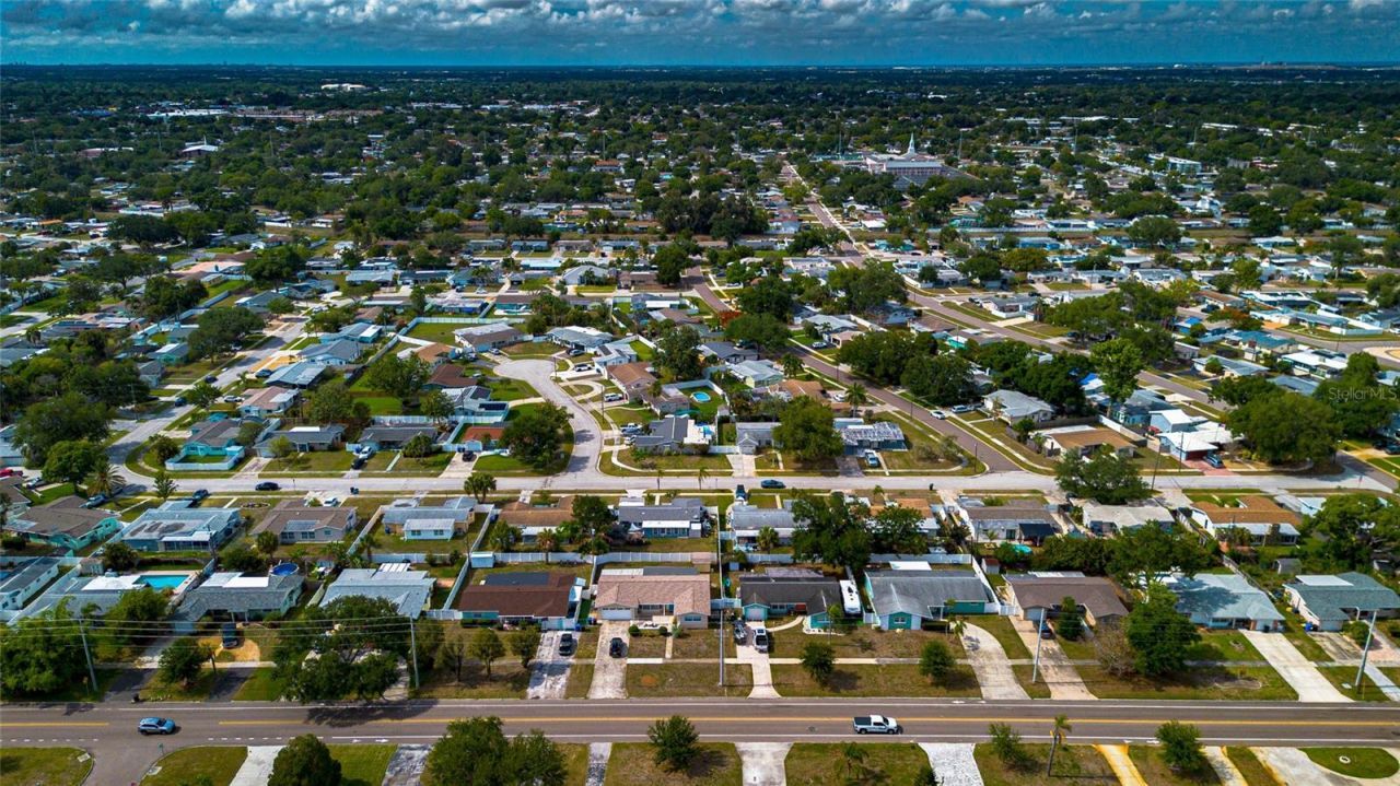 6074 28th Avenue N, Saint Petersburg, FL 33710 Photo