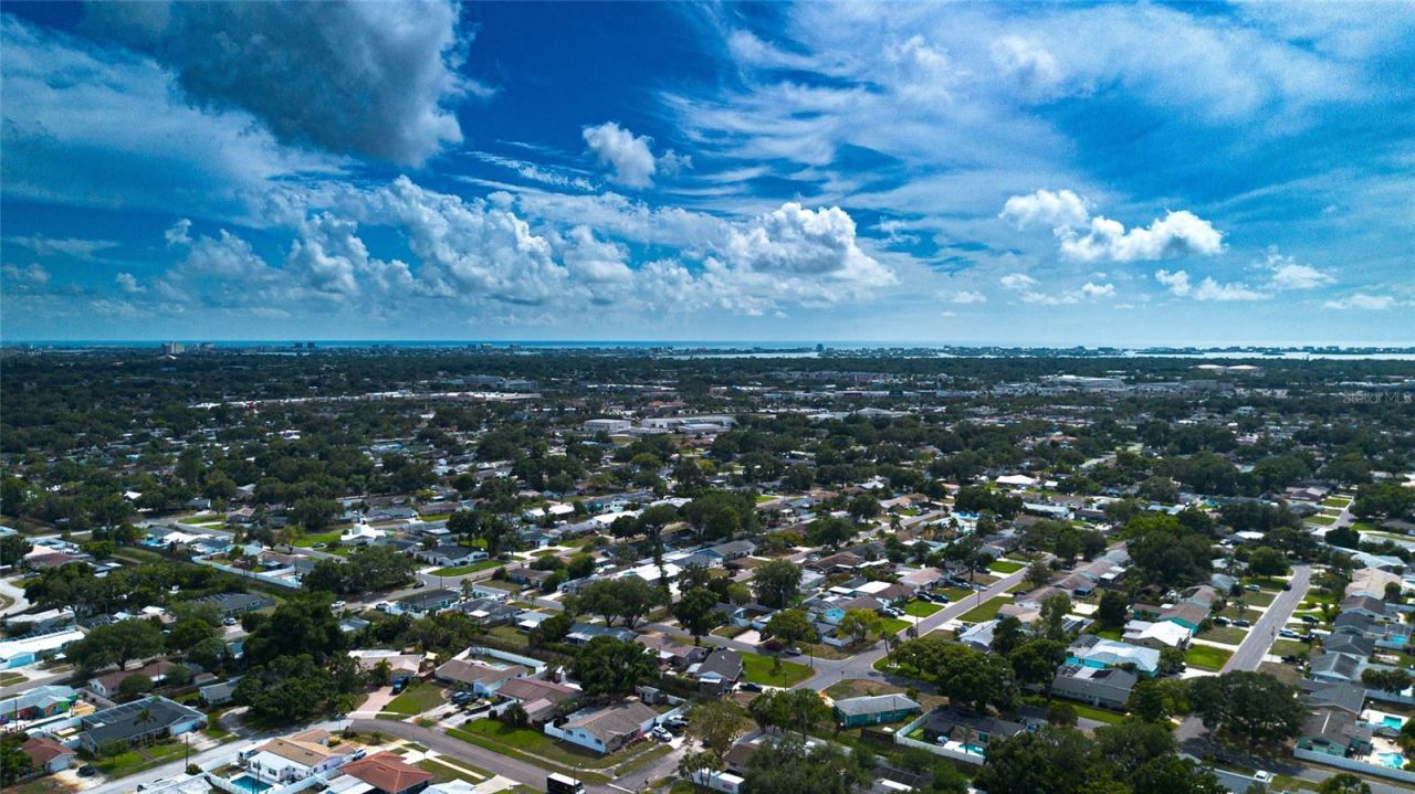 6074 28th Avenue N, Saint Petersburg, FL 33710 Photo