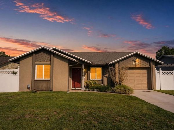 7632 LAKESIDE WOODS DRIVE, ORLANDO, FL 32810