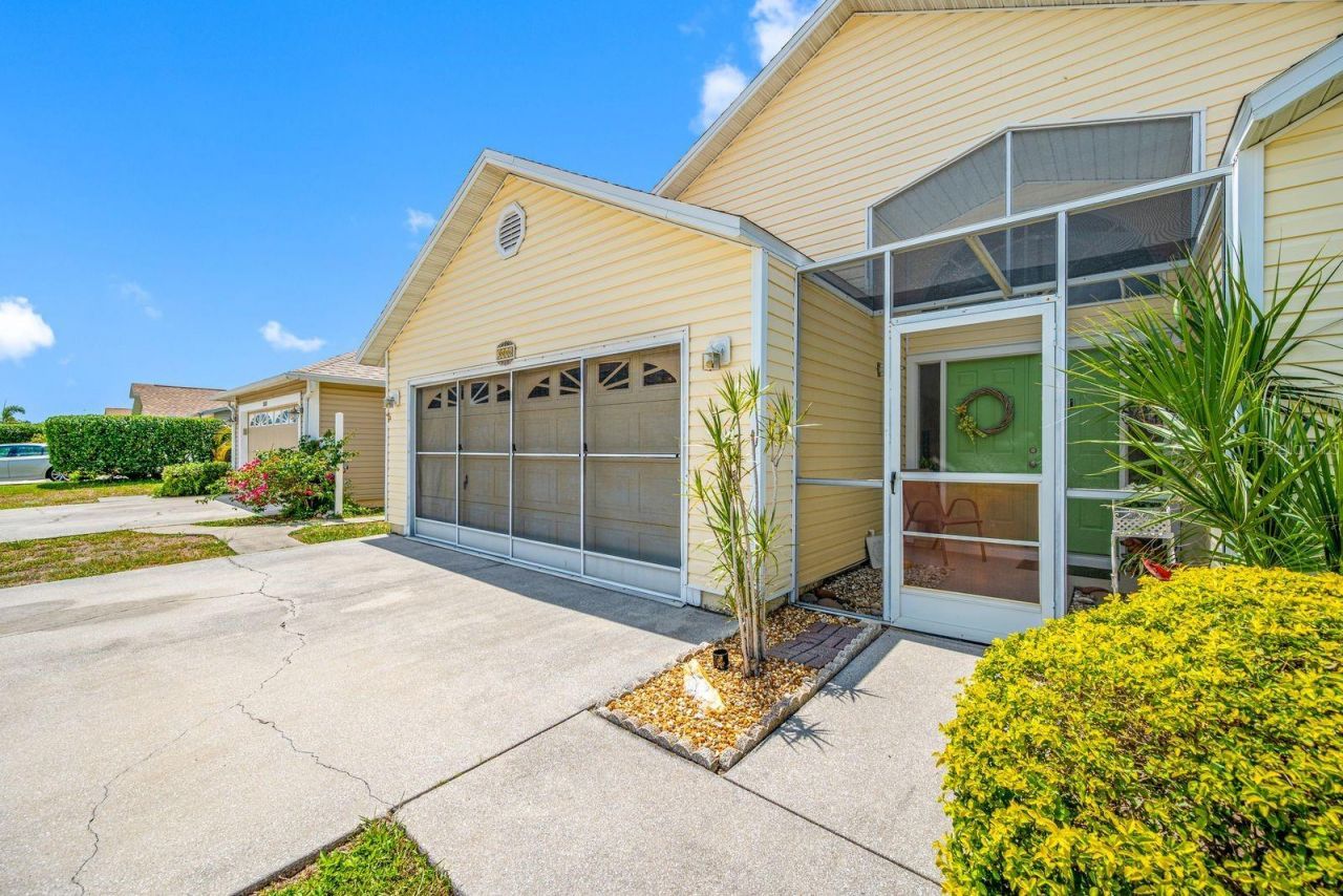 3886 40th Avenue W, Bradenton, FL 34205 Photo