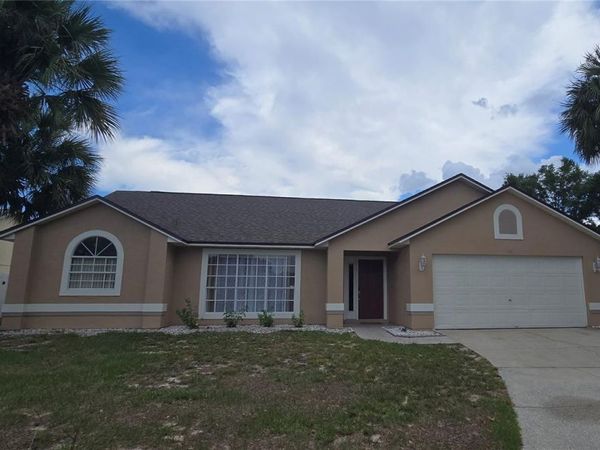 131 CLOWSON COURT , OCOEE, FL 34761
