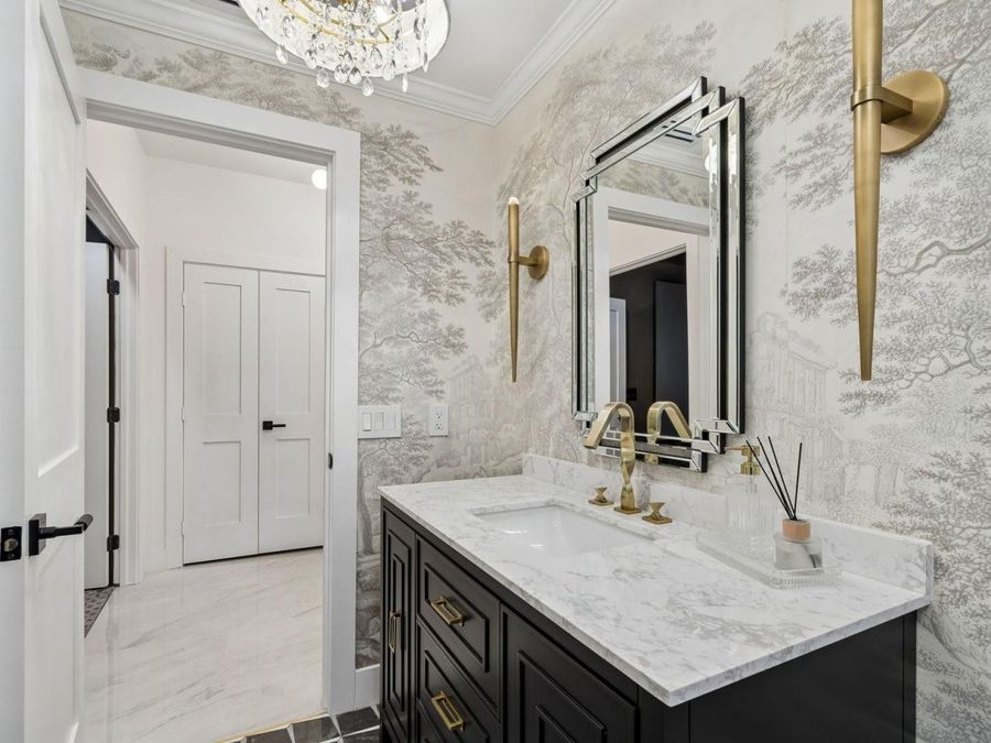 Property Image 80