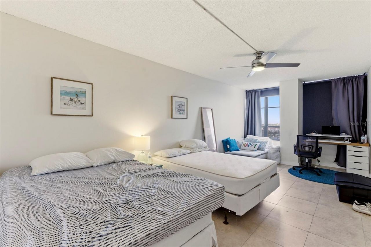 500 Three Islands Boulevard, Unit 1008, Hallandale Beach, FL 33009 Photo