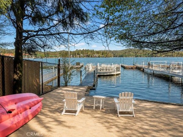 212 S212A, Lake Arrowhead, CA 92352