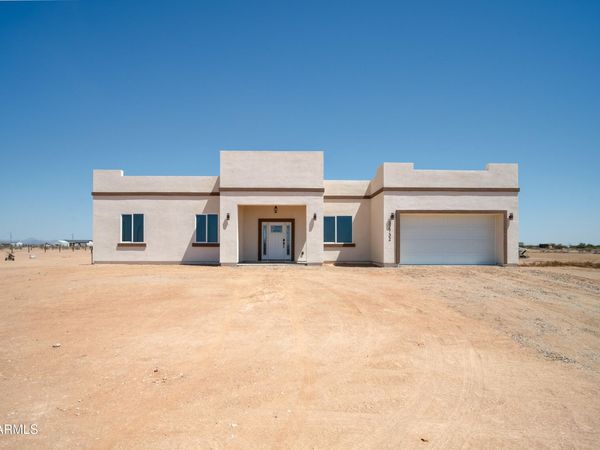 32732 W Bellview Street, Tonopah, AZ 85354