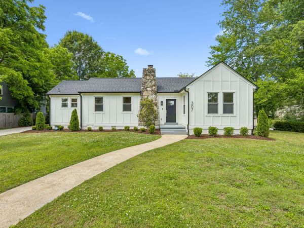 307 4th Ave , Columbia, TN 38401