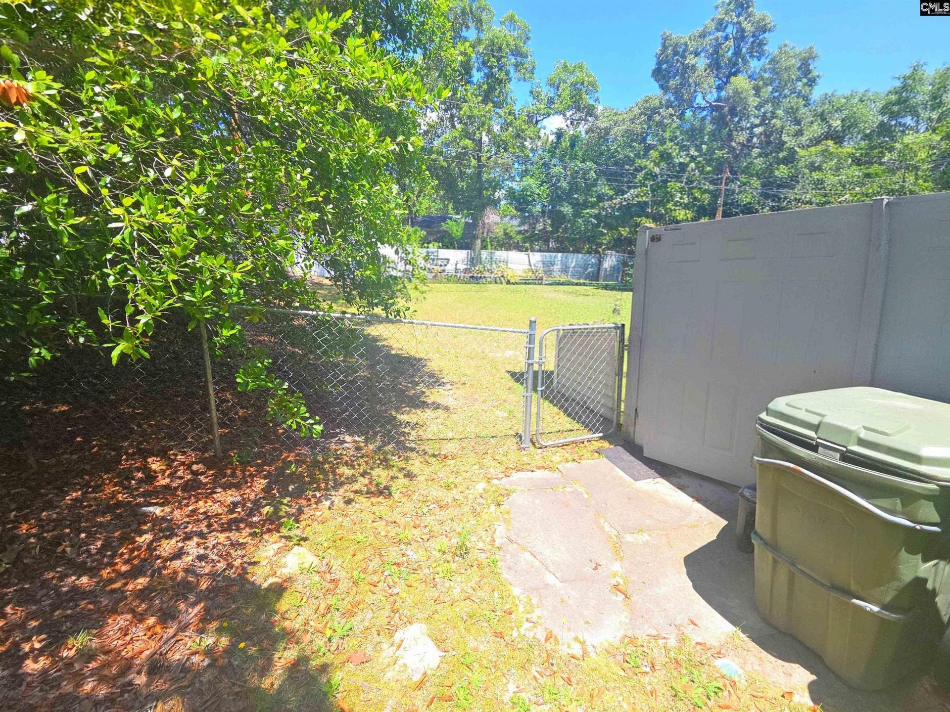 2021 Morninglo Lane  Photo 19