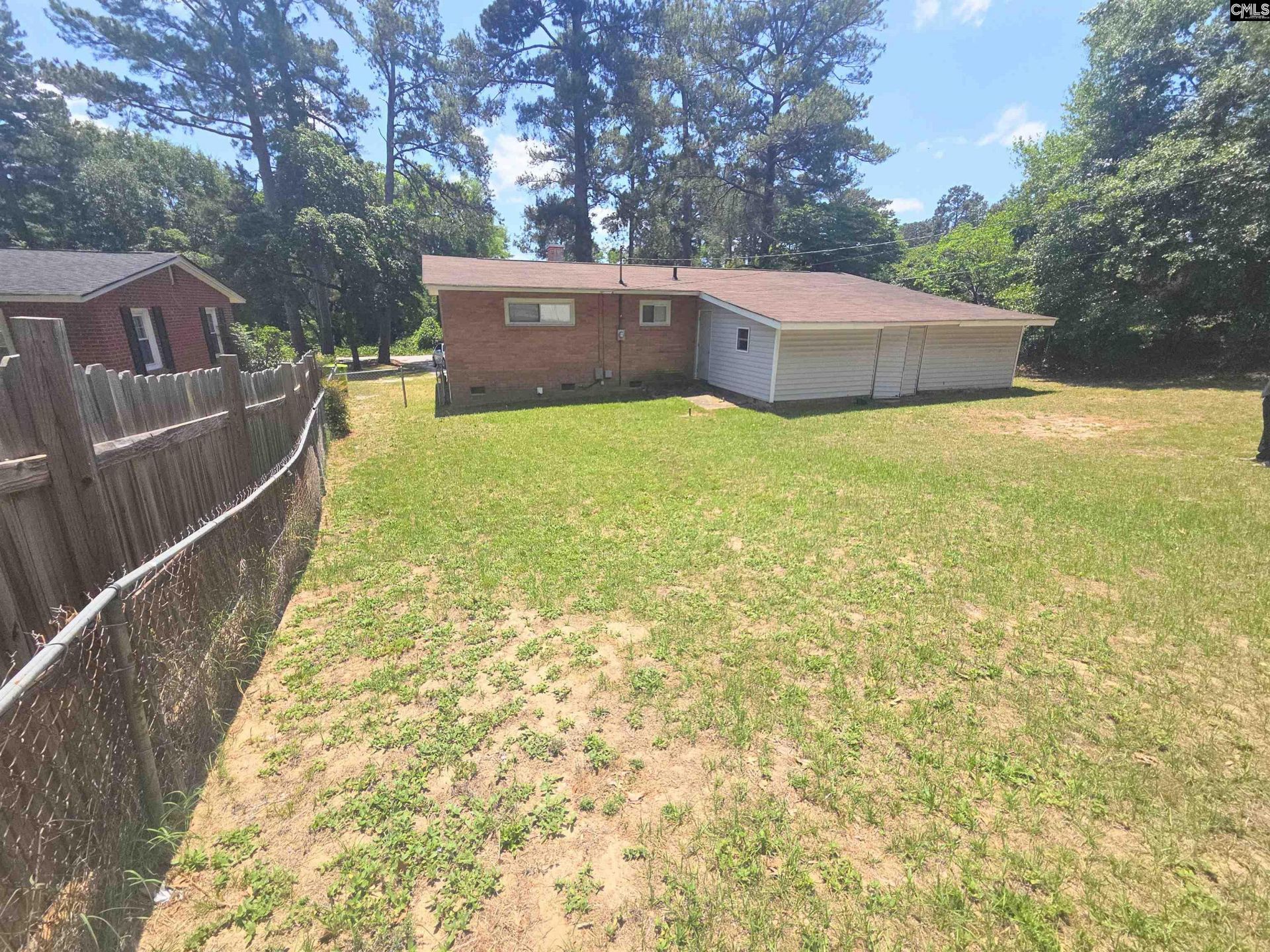2021 Morninglo Lane  Photo 21