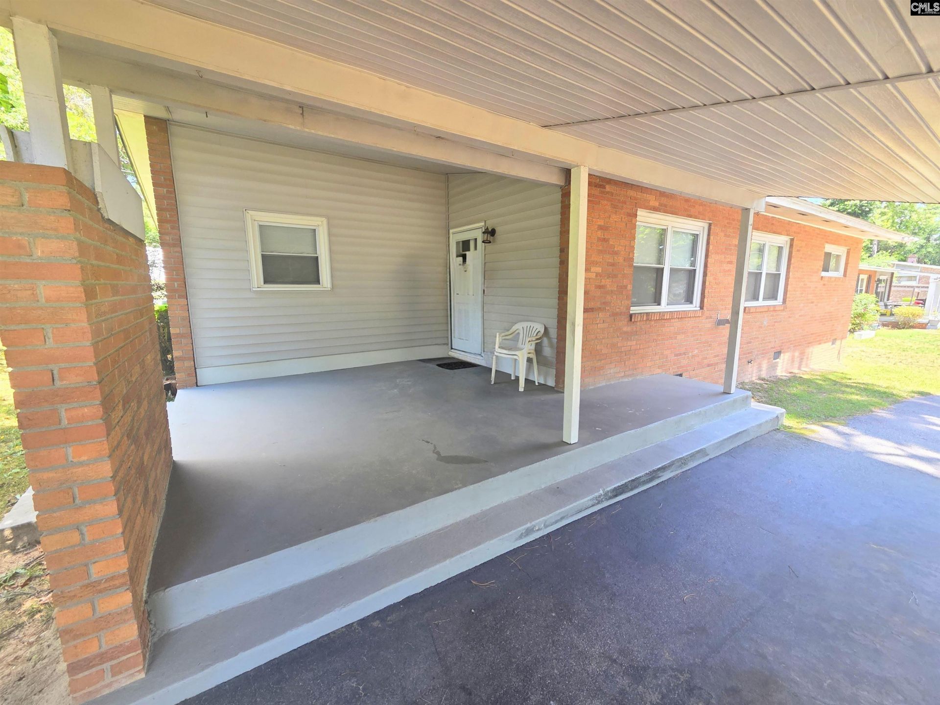 2021 Morninglo Lane  Photo 4