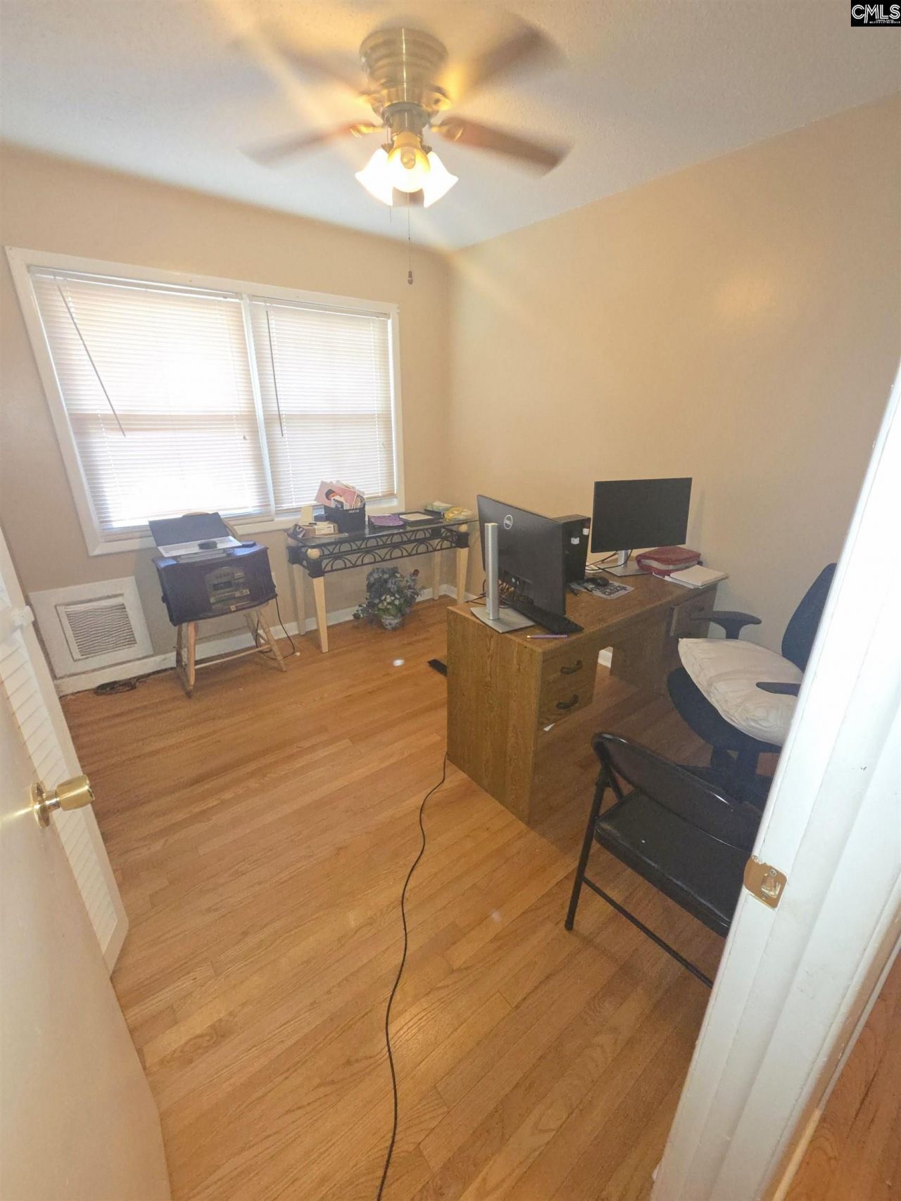 2021 Morninglo Lane  Photo 9