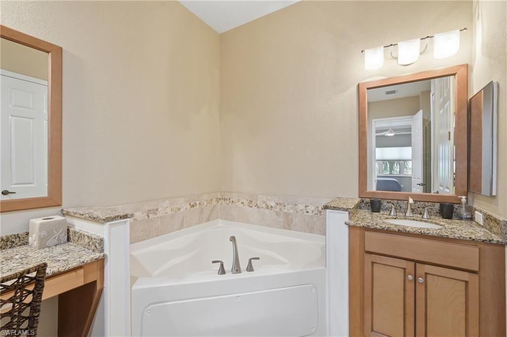 178 Shadroe Cove Cir , Unit 903, Cape Coral, FL 33991 Photo