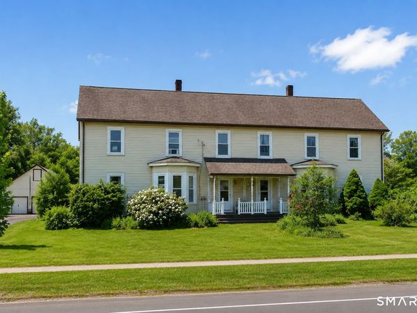 82 Main, East Windsor, CT 06016
